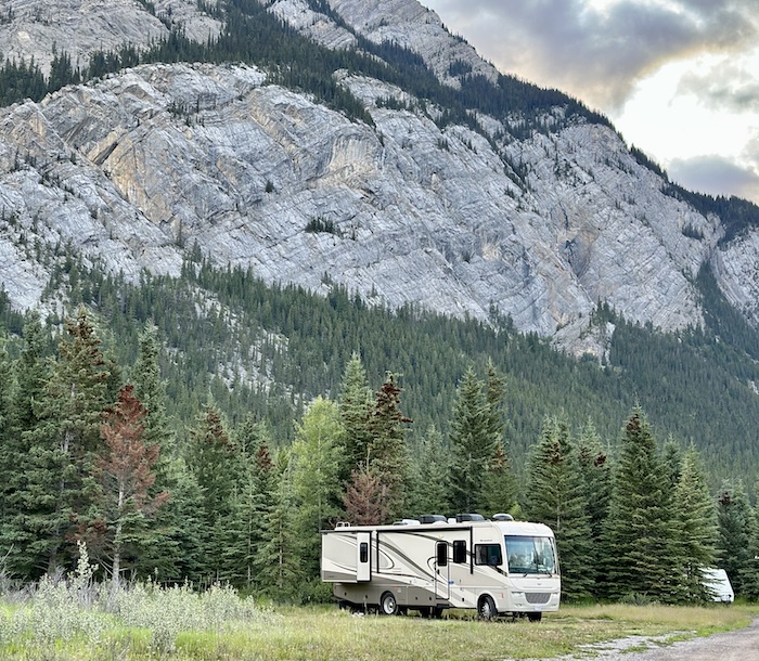 RV camping in Canadian rockies